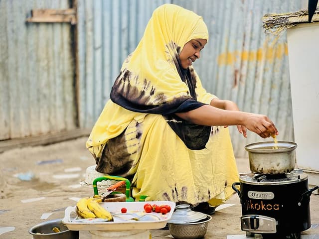 Clean cookstove supported by the Somalia project
